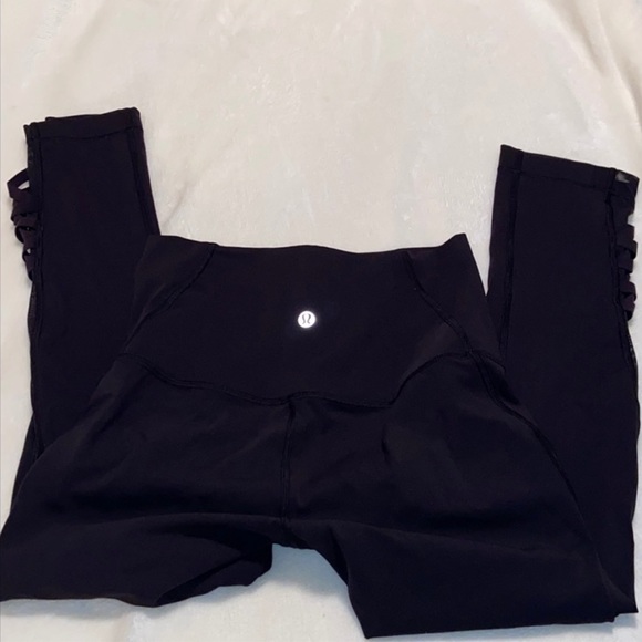 HOST PICK Lululemon Minimalist Leggings - Picture 3 of 3